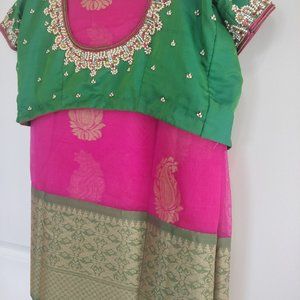 Moving Sale Beautiful organze saree with kanchi borders